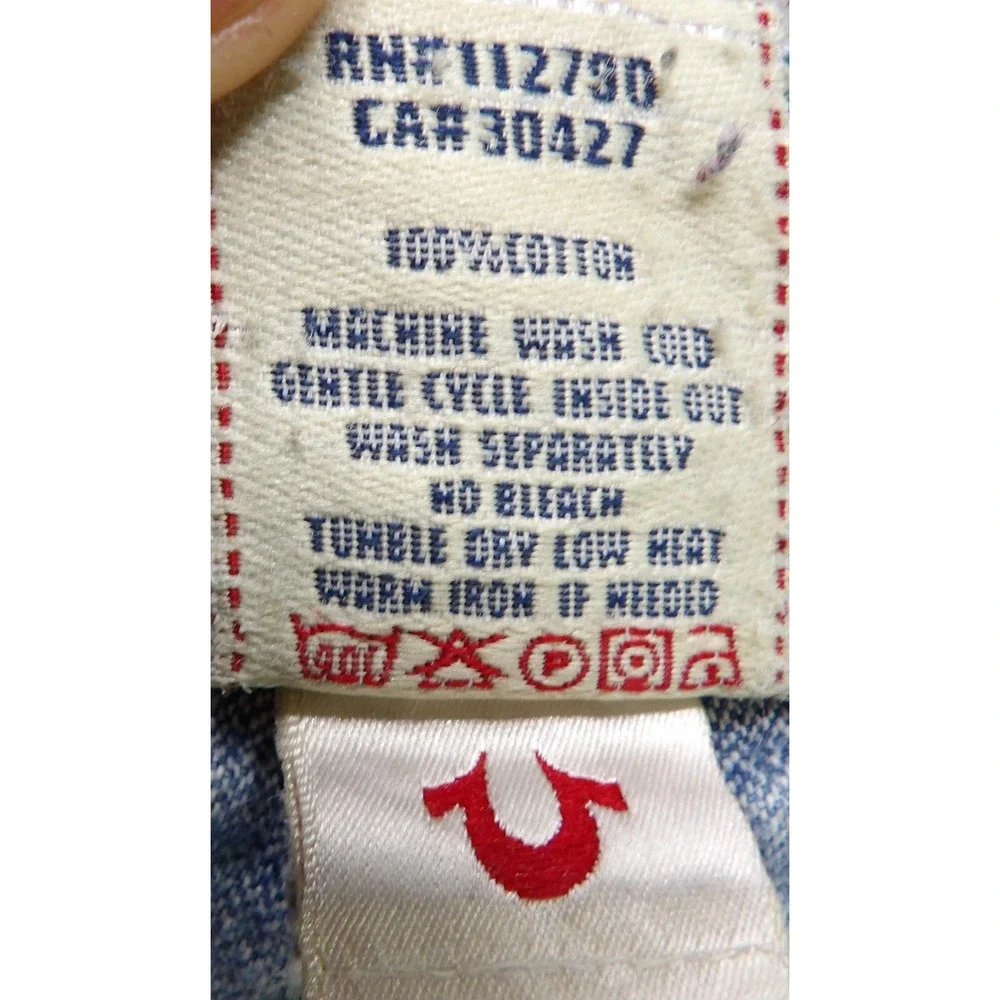 VTG Y2K True Religion Joey Super T Shorts Men 31 Distressed USA Light Wash Denim